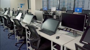 Wacom Cintiq Lab photo 1