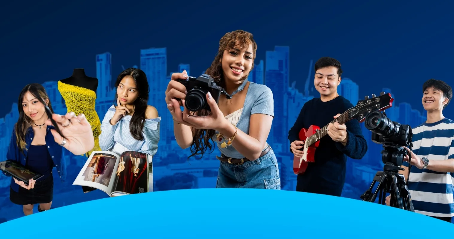 iACADEMY School of Design and the Arts students