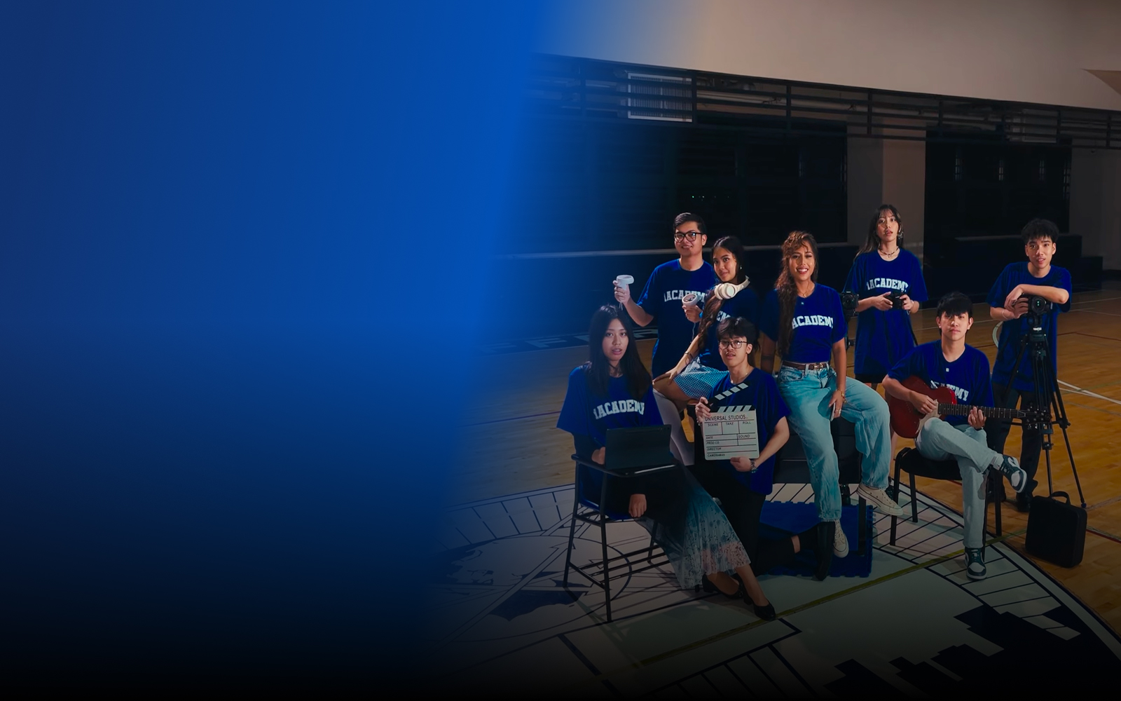 iACADEMY students on campus